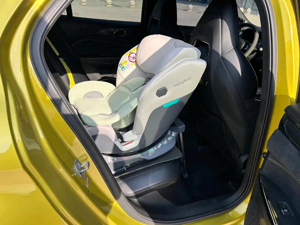 2022 LYNK&CO 03 2.0T 254HP L4 8AT,autocango,china used car exporter,china ev exporter,chinese used car exporter,chinese used ev exporter