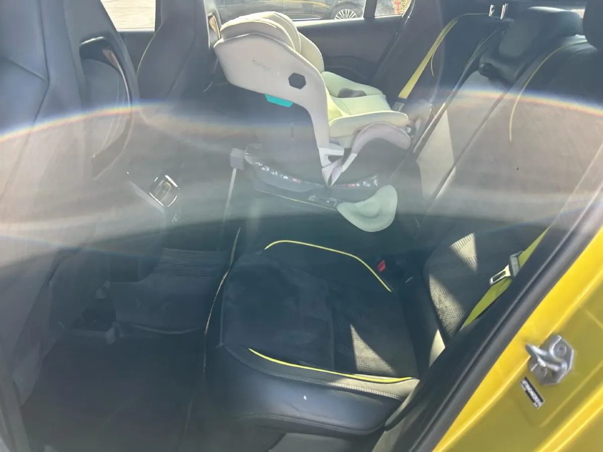 2022 LYNK&CO 03 2.0T 254HP L4 8AT,autocango,china used car exporter,china ev exporter,chinese used car exporter,chinese used ev exporter