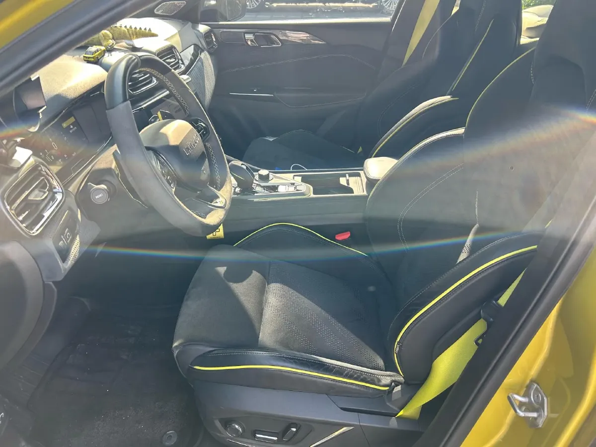 2022 LYNK&CO 03 2.0T 254HP L4 8AT,autocango,china used car exporter,china ev exporter,chinese used car exporter,chinese used ev exporter