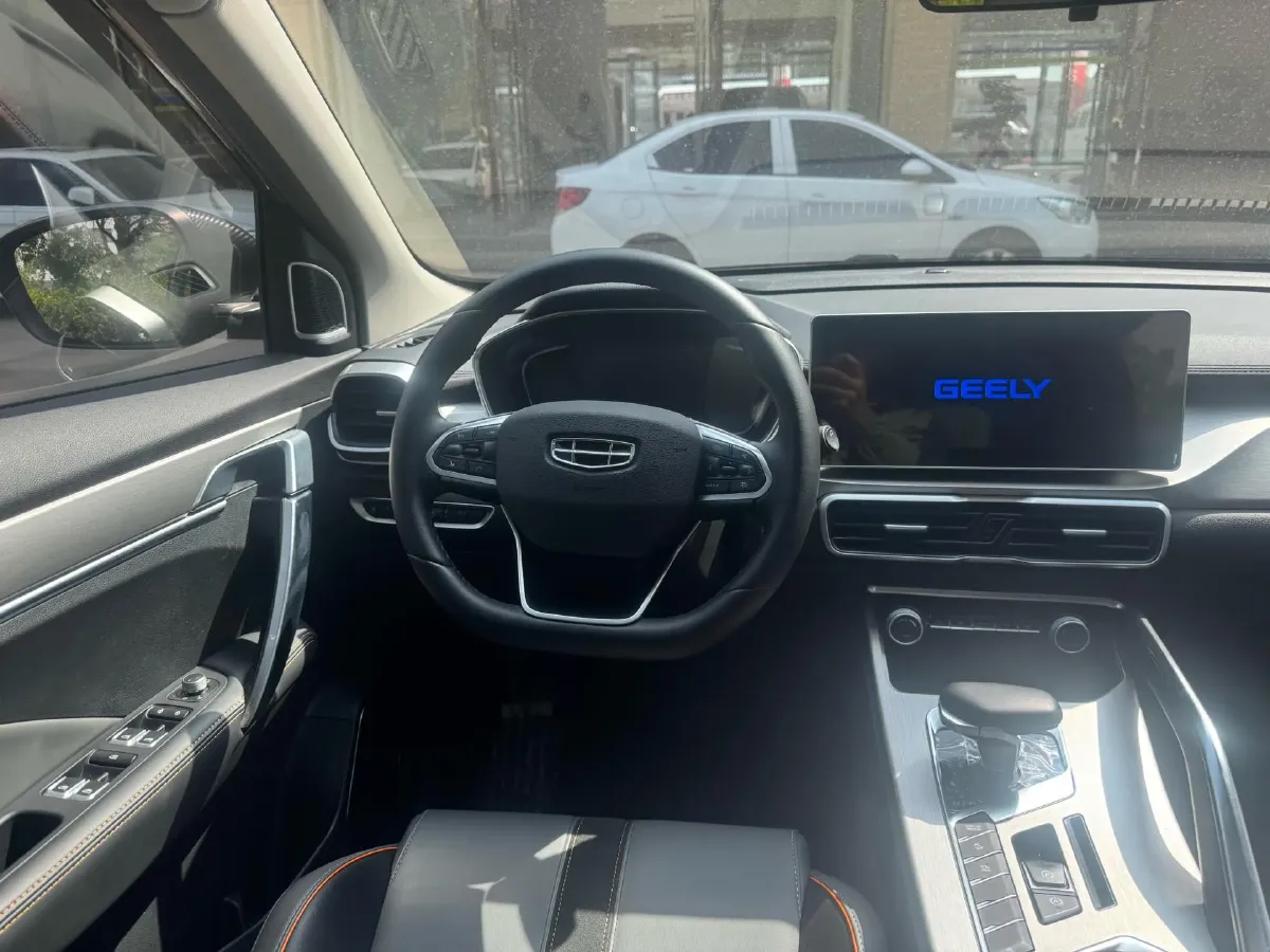 2023 Geely Coolray 1.5T 181HP L4 7DCT,autocango,china used car exporter,china ev exporter,chinese used car exporter,chinese used ev exporter