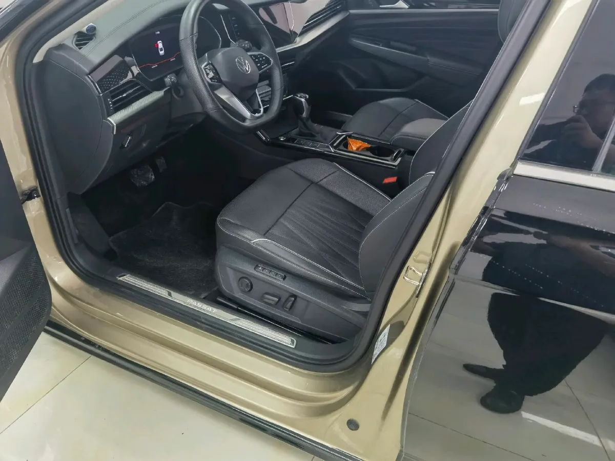 2022 Tesla Model 3 BEV 60KWH,autocango,china used car exporter,china ev exporter,chinese used car exporter,chinese used ev exporter