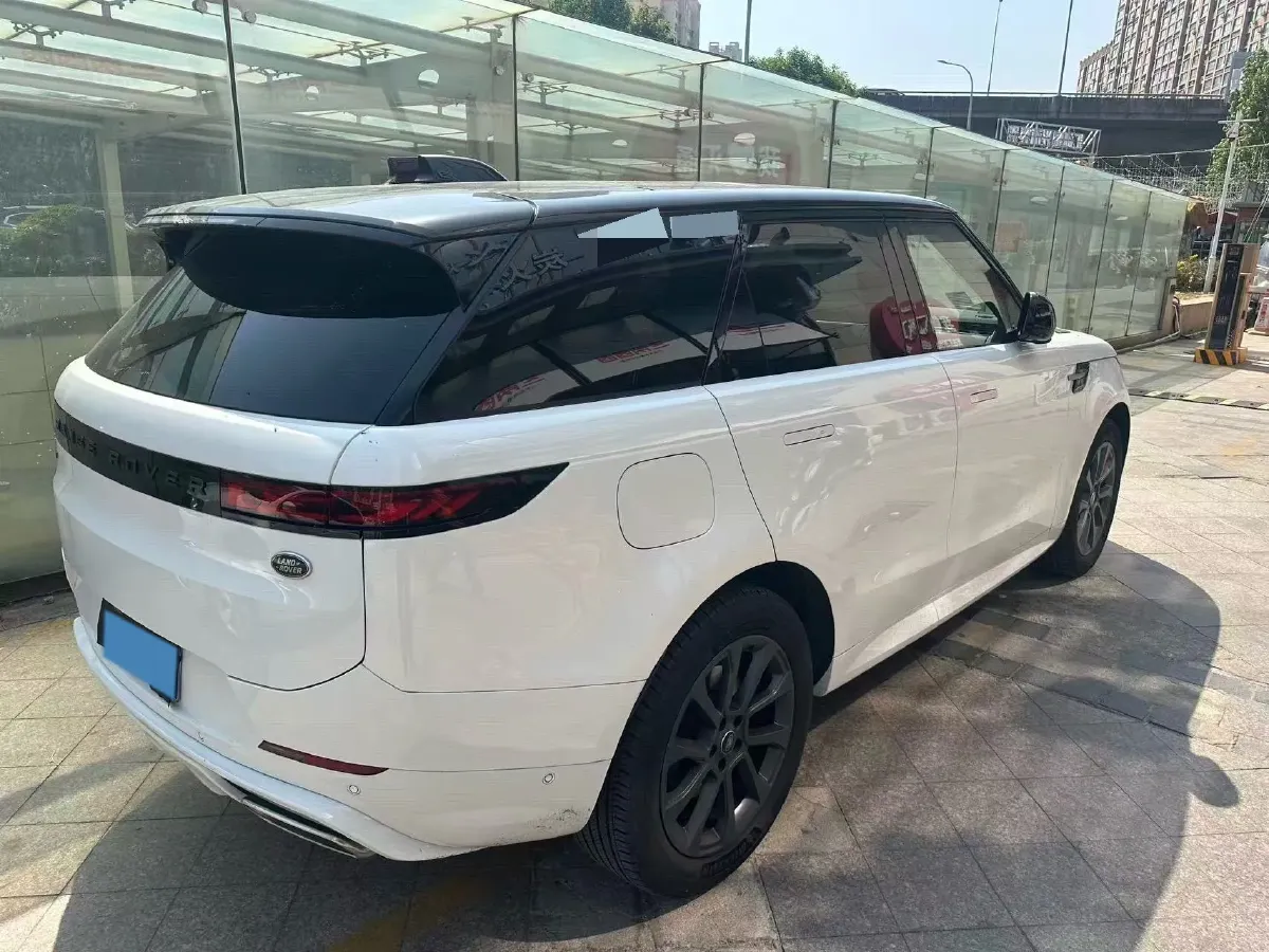 2024 Land Rover Range Rover Sport 3.0T 400HP L6 8AT,autocango,china used car exporter,china ev exporter,chinese used car exporter,chinese used ev exporter