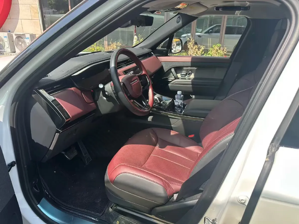 2024 Land Rover Range Rover Sport 3.0T 400HP L6 8AT,autocango,china used car exporter,china ev exporter,chinese used car exporter,chinese used ev exporter