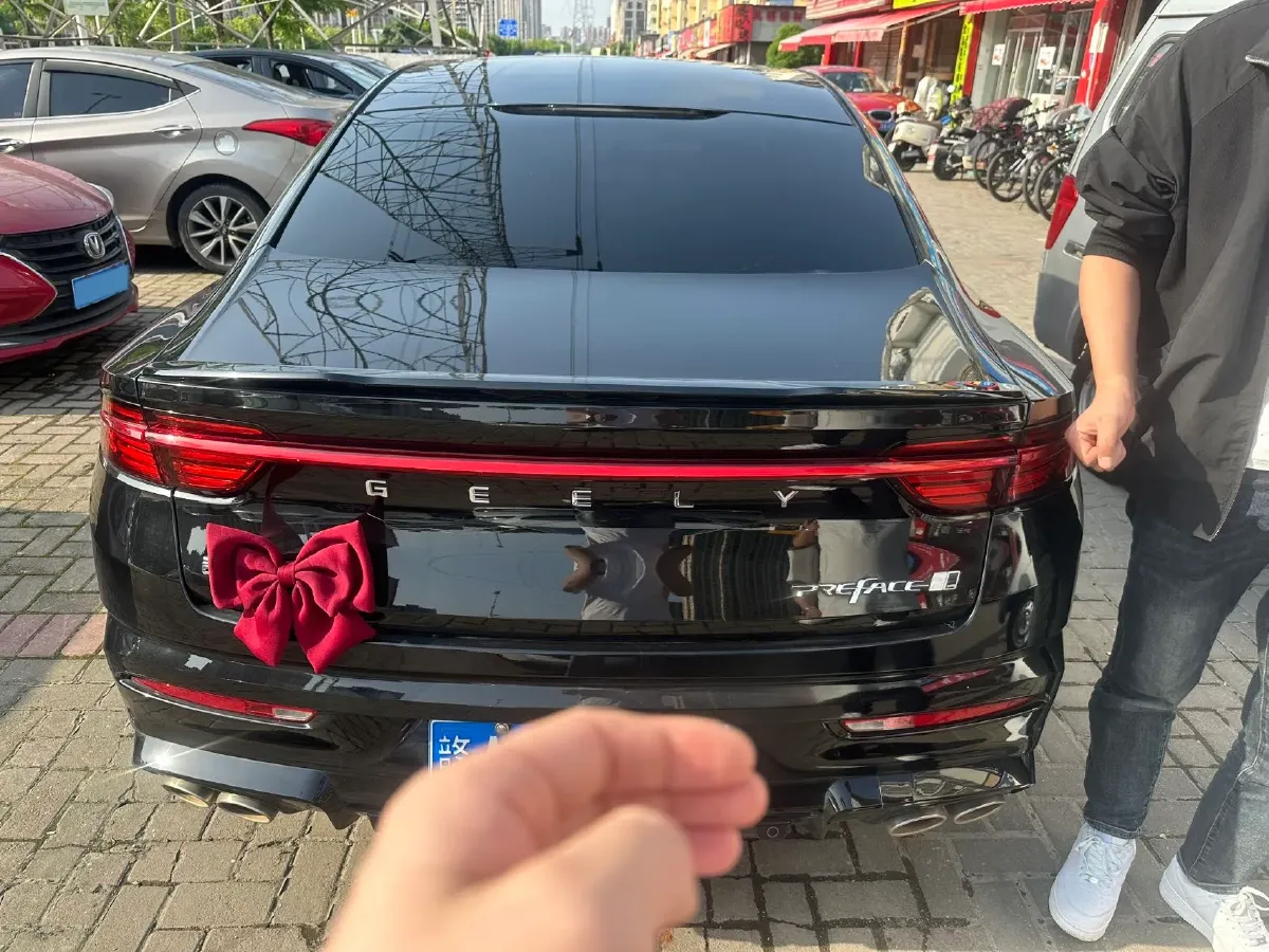 2023 Geely Preface 2.0T 190HP L4 7DCT,autocango,china used car exporter,china ev exporter,chinese used car exporter,chinese used ev exporter