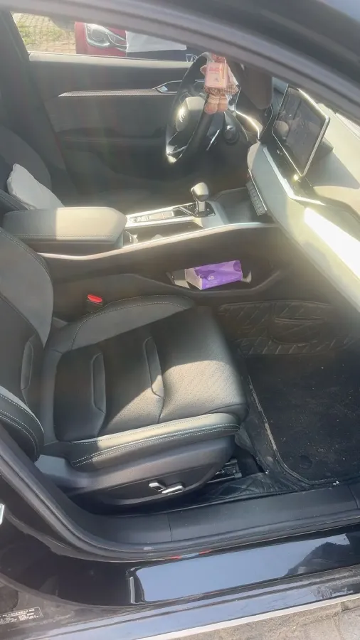 2023 Geely Preface 2.0T 190HP L4 7DCT,autocango,china used car exporter,china ev exporter,chinese used car exporter,chinese used ev exporter