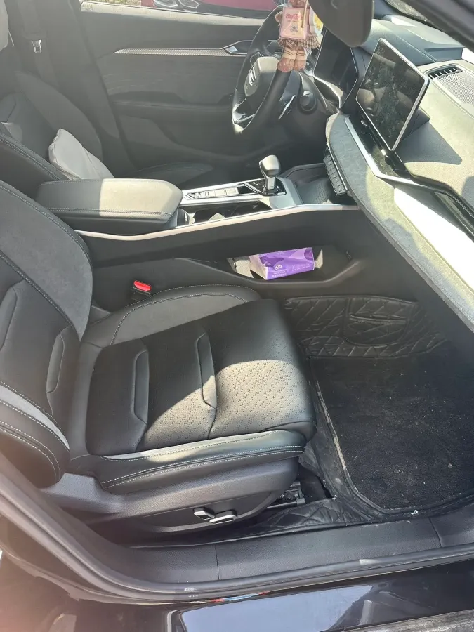 2023 Geely Preface 2.0T 190HP L4 7DCT,autocango,china used car exporter,china ev exporter,chinese used car exporter,chinese used ev exporter