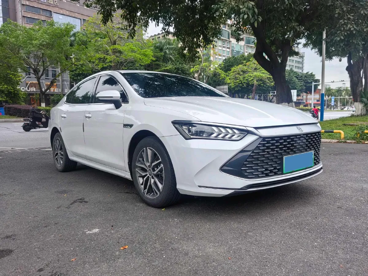 2021 Haval F7 1.5T 169HP L4 7DCT,autocango,china used car exporter,china ev exporter,chinese used car exporter,chinese used ev exporter
