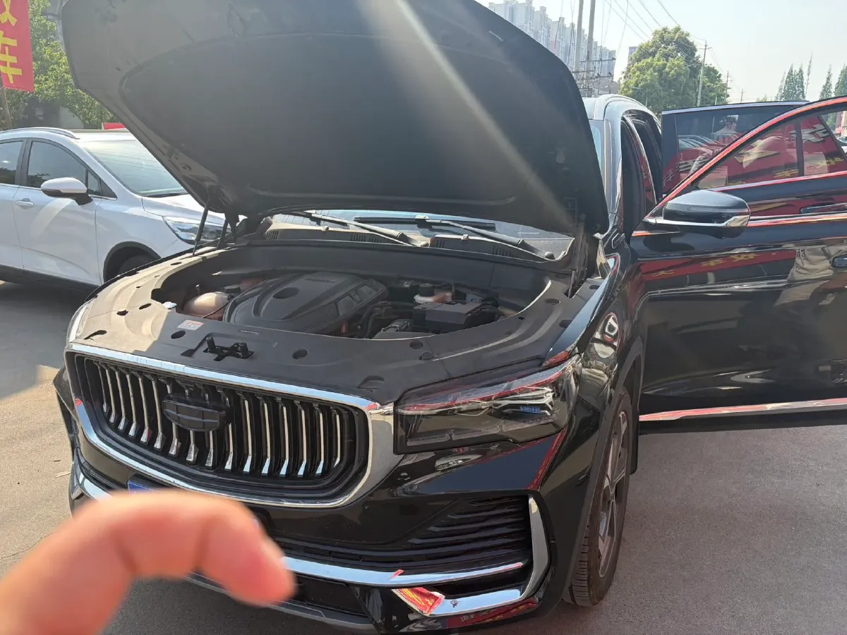 2024 Geely Monjaro 2.0T 218HP L4 7DCT,autocango,china used car exporter,china ev exporter,chinese used car exporter,chinese used ev exporter