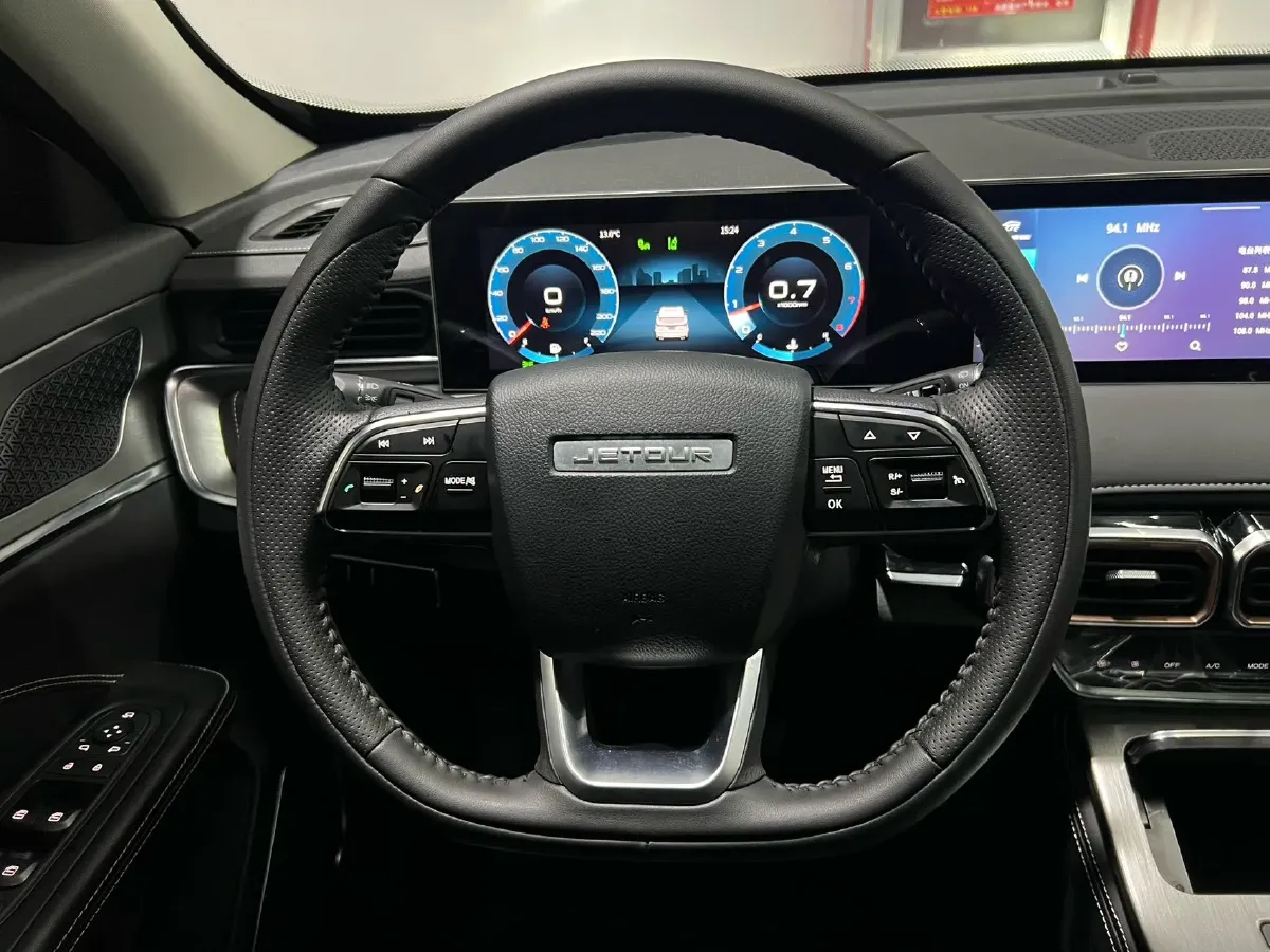 2021 Jetour X70 Plus 1.5T 156HP L4 6MT,autocango,china used car exporter,china ev exporter,chinese used car exporter,chinese used ev exporter