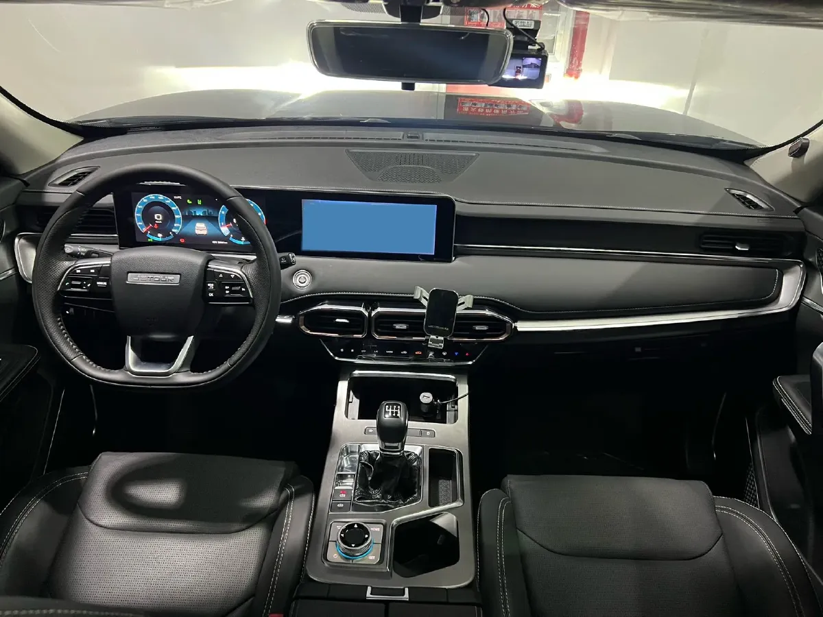 2021 Jetour X70 Plus 1.5T 156HP L4 6MT,autocango,china used car exporter,china ev exporter,chinese used car exporter,chinese used ev exporter