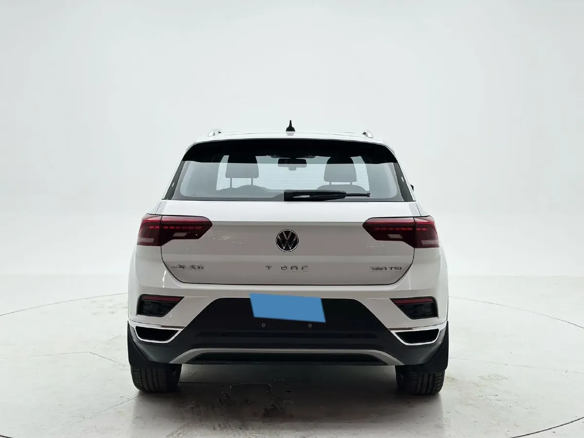 2022 Volkswagen T-Roc 1.4T 150HP L4 7DCT,autocango,china used car exporter,china ev exporter,chinese used car exporter,chinese used ev exporter