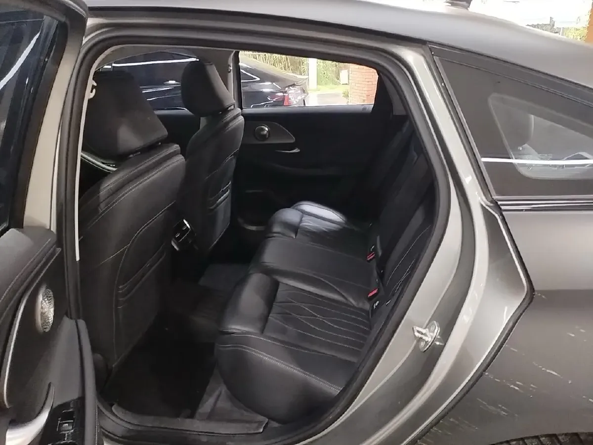 2023 Chery Arrizo 8 2.0T 254HP L4 7DCT,autocango,china used car exporter,china ev exporter,chinese used car exporter,chinese used ev exporter