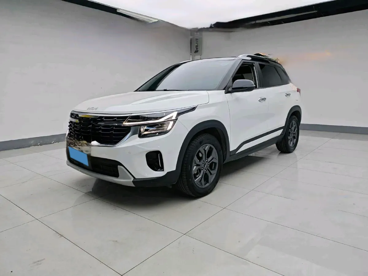 2023 Kia Seltos 1.5L 115HP L4 CVT,autocango,china used car exporter,china ev exporter,chinese used car exporter,chinese used ev exporter