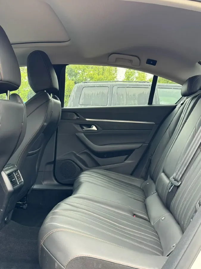 2021 Peugeot 508 1.8T 211HP L4 8AT,autocango,china used car exporter,china ev exporter,chinese used car exporter,chinese used ev exporter