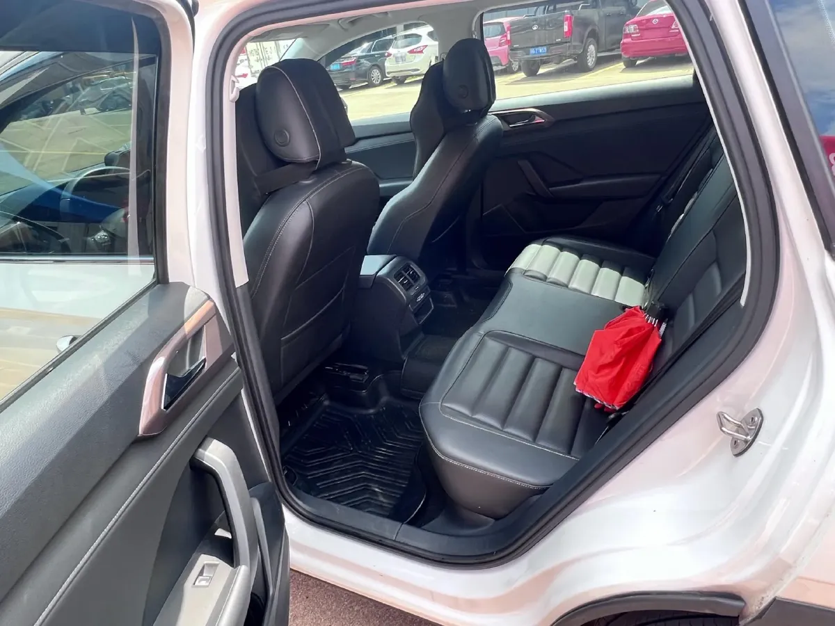 2020 Volkswagen Tharu 2.0T 186HP L4 7DCT,autocango,china used car exporter,china ev exporter,chinese used car exporter,chinese used ev exporter