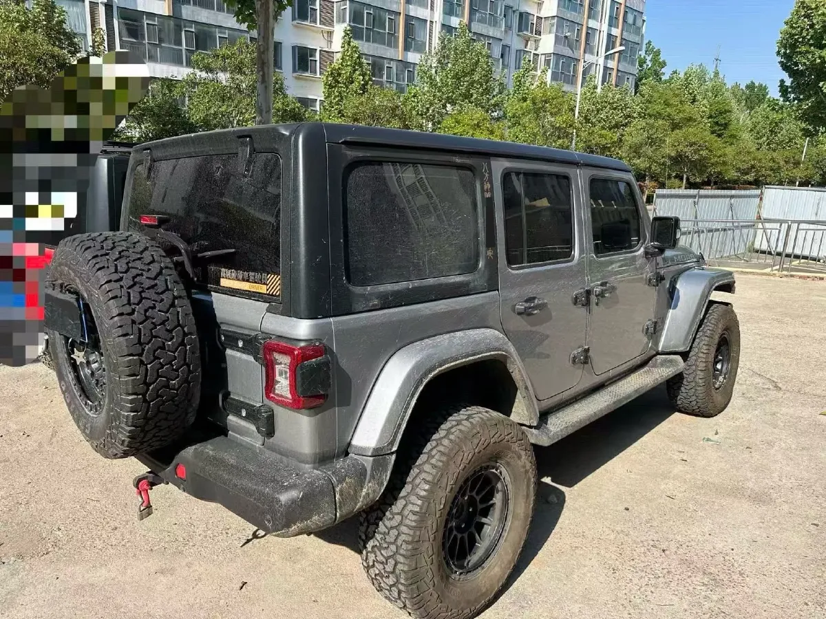2021 Jeep Wrangler 2.0T 266HP L4 8AT,autocango,china used car exporter,china ev exporter,chinese used car exporter,chinese used ev exporter