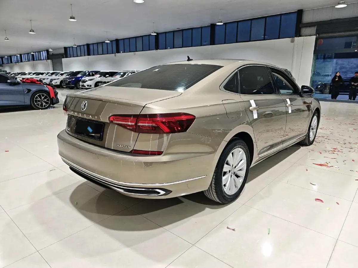 2019 Skoda Kodiak 2.0T 186HP L4 7DCT,autocango,china used car exporter,china ev exporter,chinese used car exporter,chinese used ev exporter
