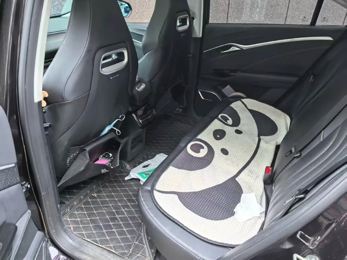 2022 Neta U BEV 81.57KWH,autocango,china used car exporter,china ev exporter,chinese used car exporter,chinese used ev exporter