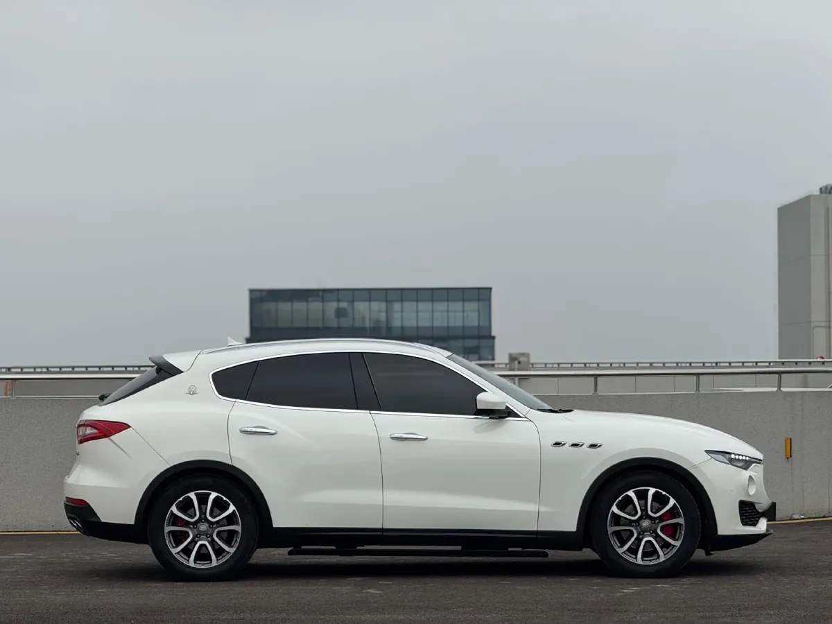 2016 Audi S6 4.0T 450HP V8 7DCT,autocango,china used car exporter,china ev exporter,chinese used car exporter,chinese used ev exporter