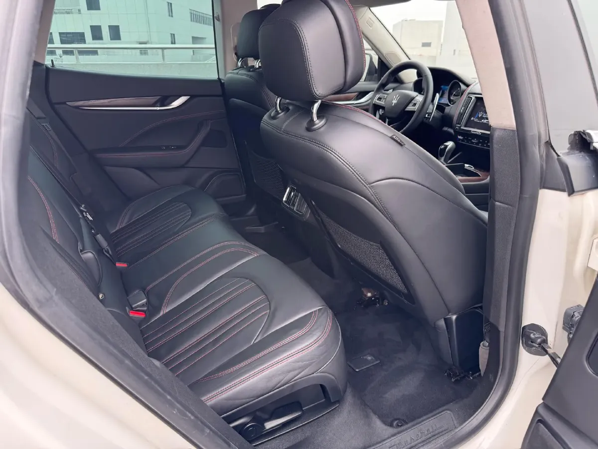 2016 Audi S6 4.0T 450HP V8 7DCT,autocango,china used car exporter,china ev exporter,chinese used car exporter,chinese used ev exporter