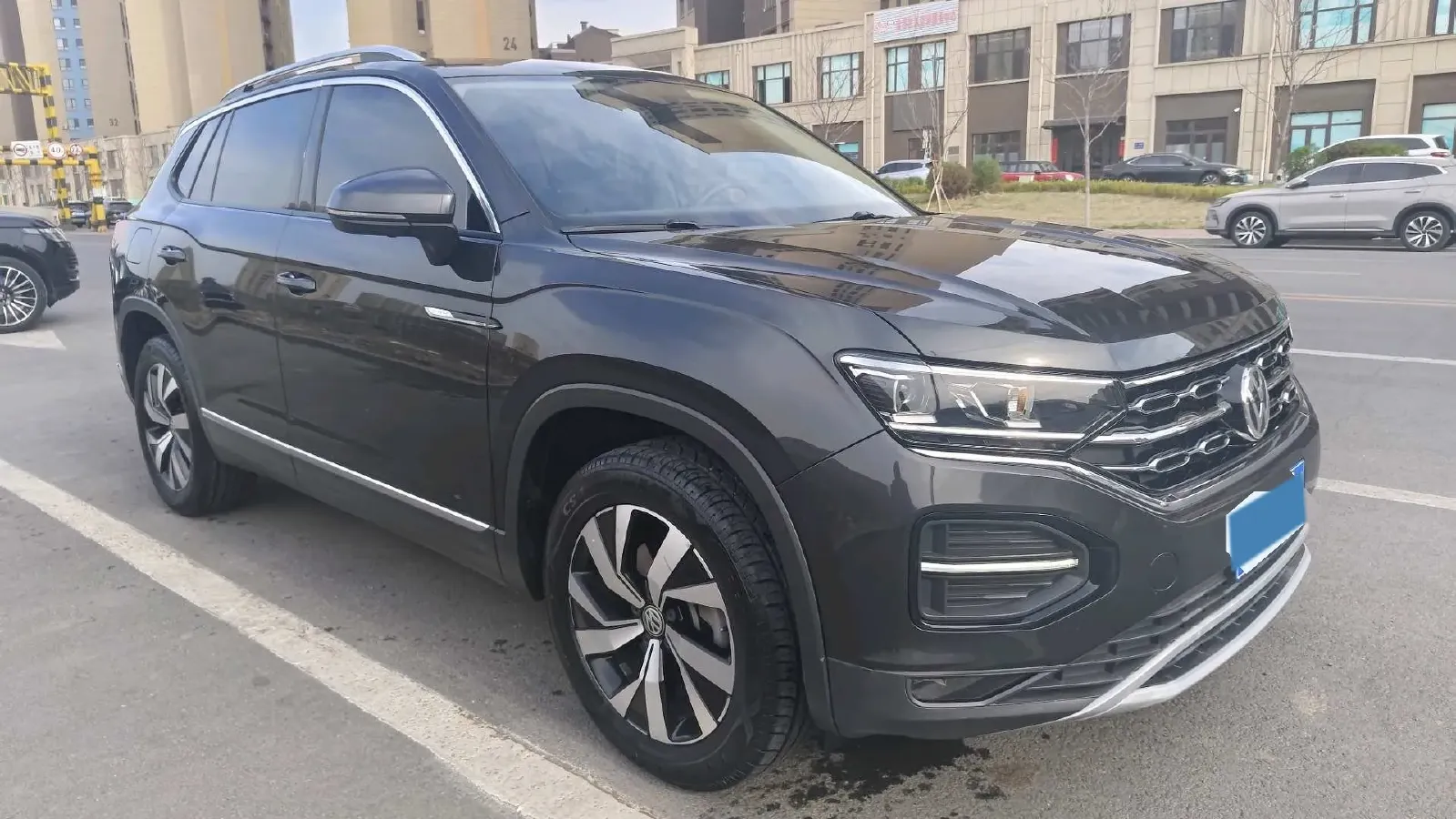 2021 Volkswagen Tayron 2.0T 186HP L4 7DCT,autocango,china used car exporter,china ev exporter,chinese used car exporter,chinese used ev exporter