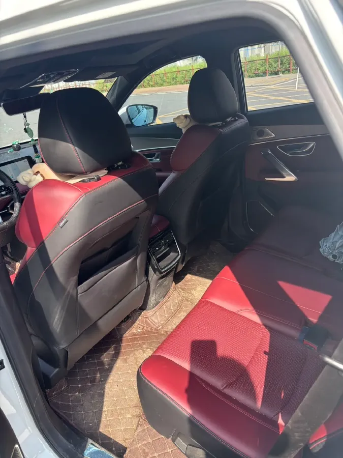 2020 Jetour X90 1.6T 197HP L4 7DCT,autocango,china used car exporter,china ev exporter,chinese used car exporter,chinese used ev exporter