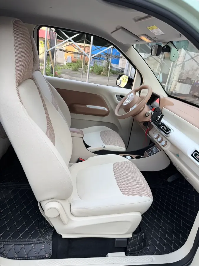 2025 WuLing HongGuang MINI EV BEV 16.2KWH,autocango,china used car exporter,china ev exporter,chinese used car exporter,chinese used ev exporter