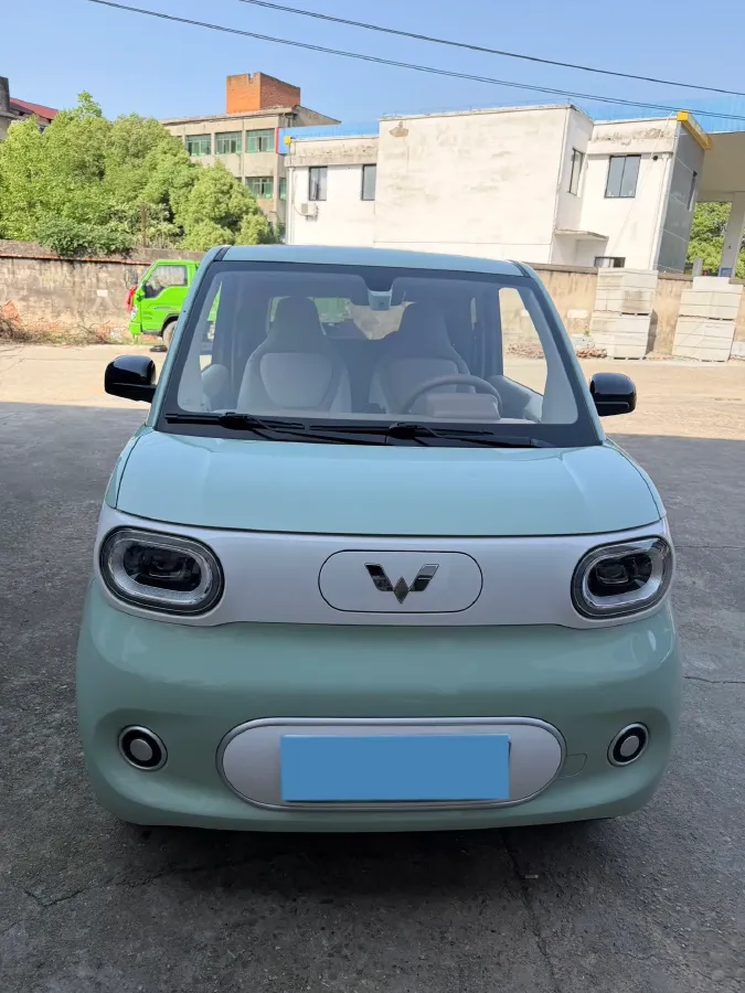 2025 WuLing HongGuang MINI EV BEV 16.2KWH,autocango,china used car exporter,china ev exporter,chinese used car exporter,chinese used ev exporter