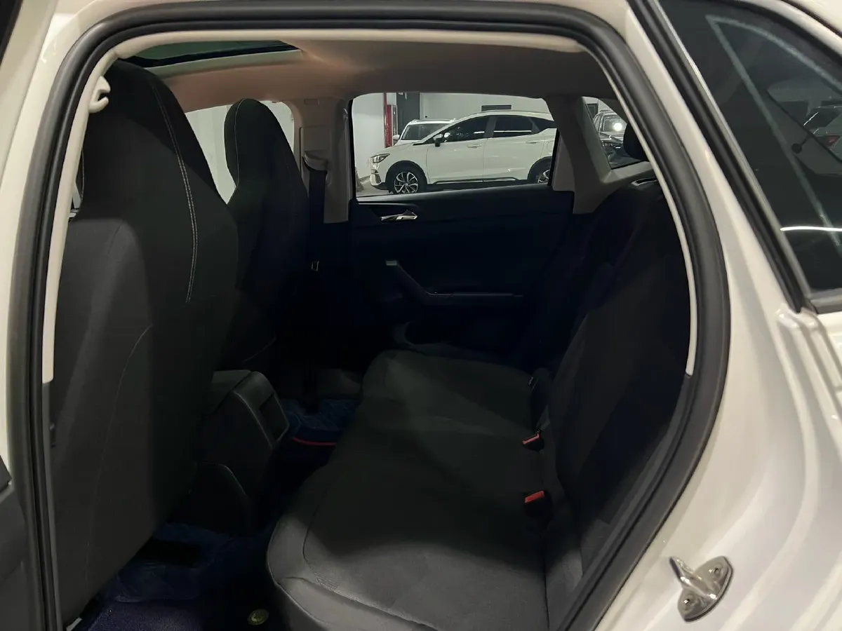 2021 Bestune T55 1.5T 169HP L4 7DCT,autocango,china used car exporter,china ev exporter,chinese used car exporter,chinese used ev exporter