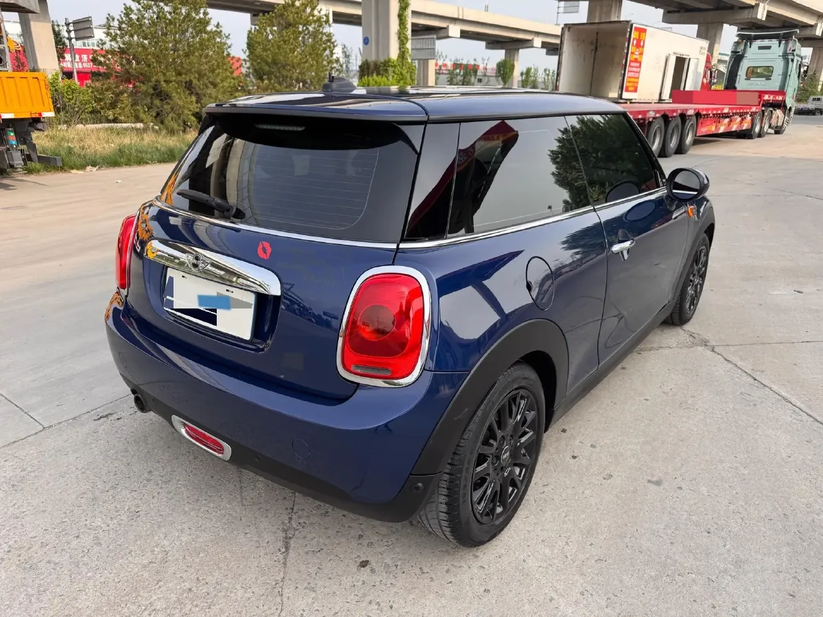 2016 MINI MINI 1.2T 102HP L3 6AT,autocango,china used car exporter,china ev exporter,chinese used car exporter,chinese used ev exporter