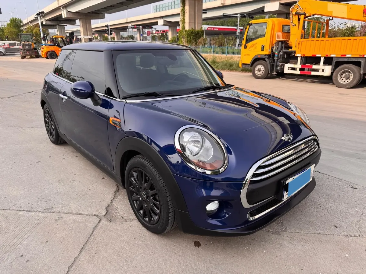 2016 MINI MINI 1.2T 102HP L3 6AT,autocango,china used car exporter,china ev exporter,chinese used car exporter,chinese used ev exporter