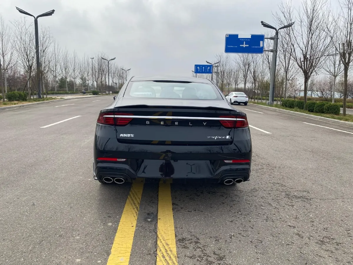 2026 Geely Preface 1.5T 181HP L4 7DCT,autocango,china used car exporter,china ev exporter,chinese used car exporter,chinese used ev exporter