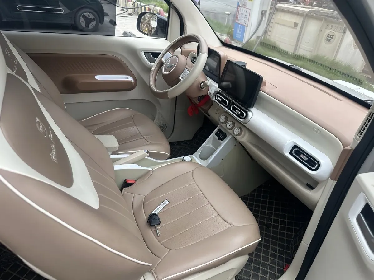 2024 WuLing HongGuang MINI EV BEV 17.3KWH,autocango,china used car exporter,china ev exporter,chinese used car exporter,chinese used ev exporter