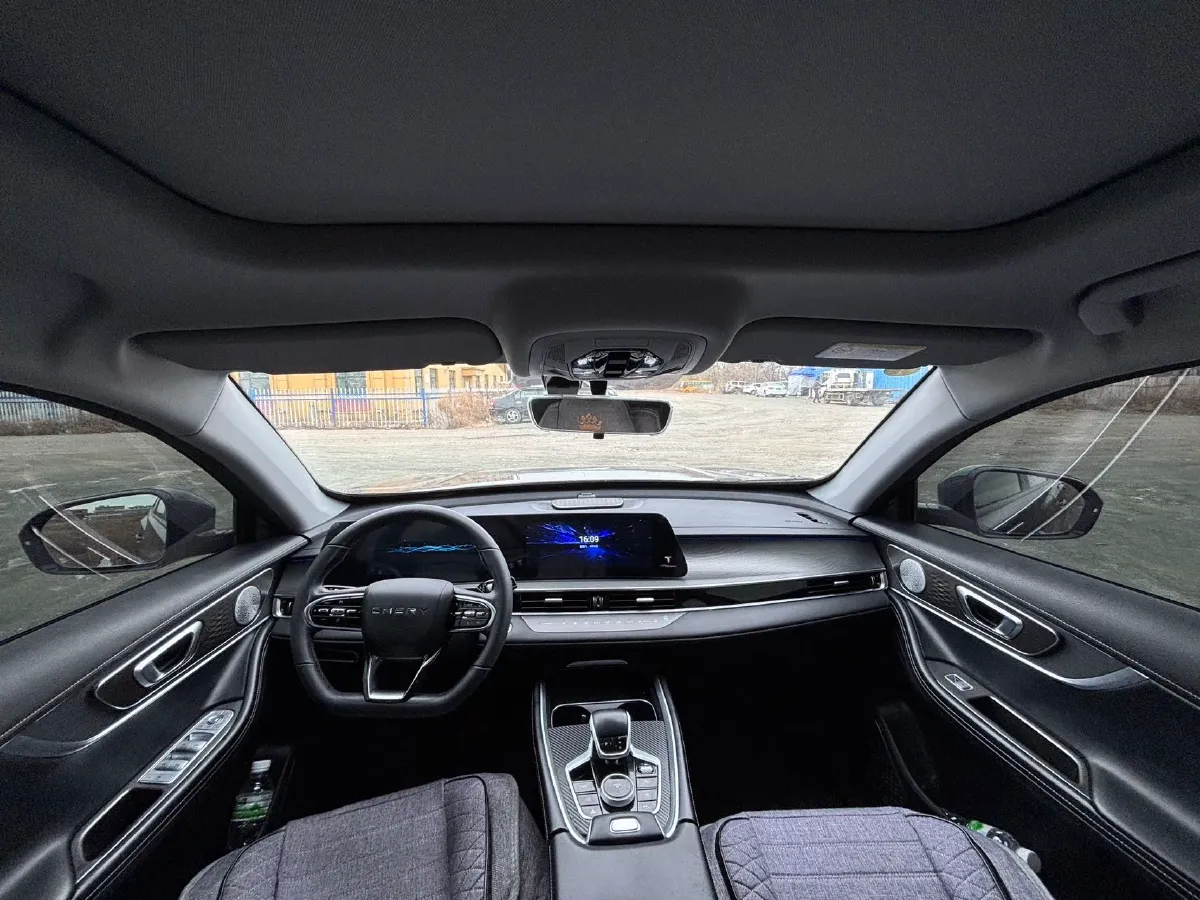 2022 Chery Tiggo 8 PRO 1.6T 197HP L4 7DCT,autocango,china used car exporter,china ev exporter,chinese used car exporter,chinese used ev exporter