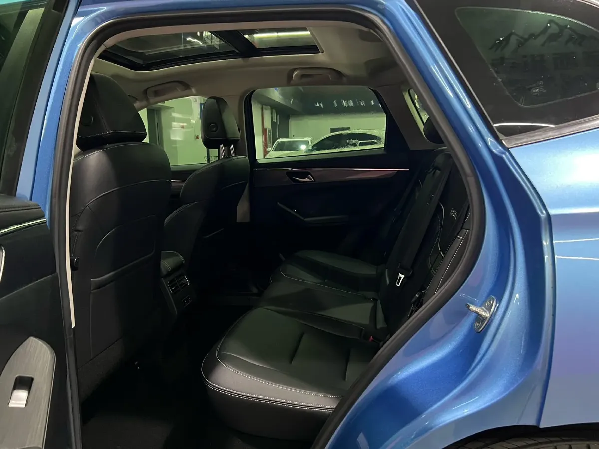 2021 Haval Jolion 1.5T 150HP L4 7DCT,autocango,china used car exporter,china ev exporter,chinese used car exporter,chinese used ev exporter