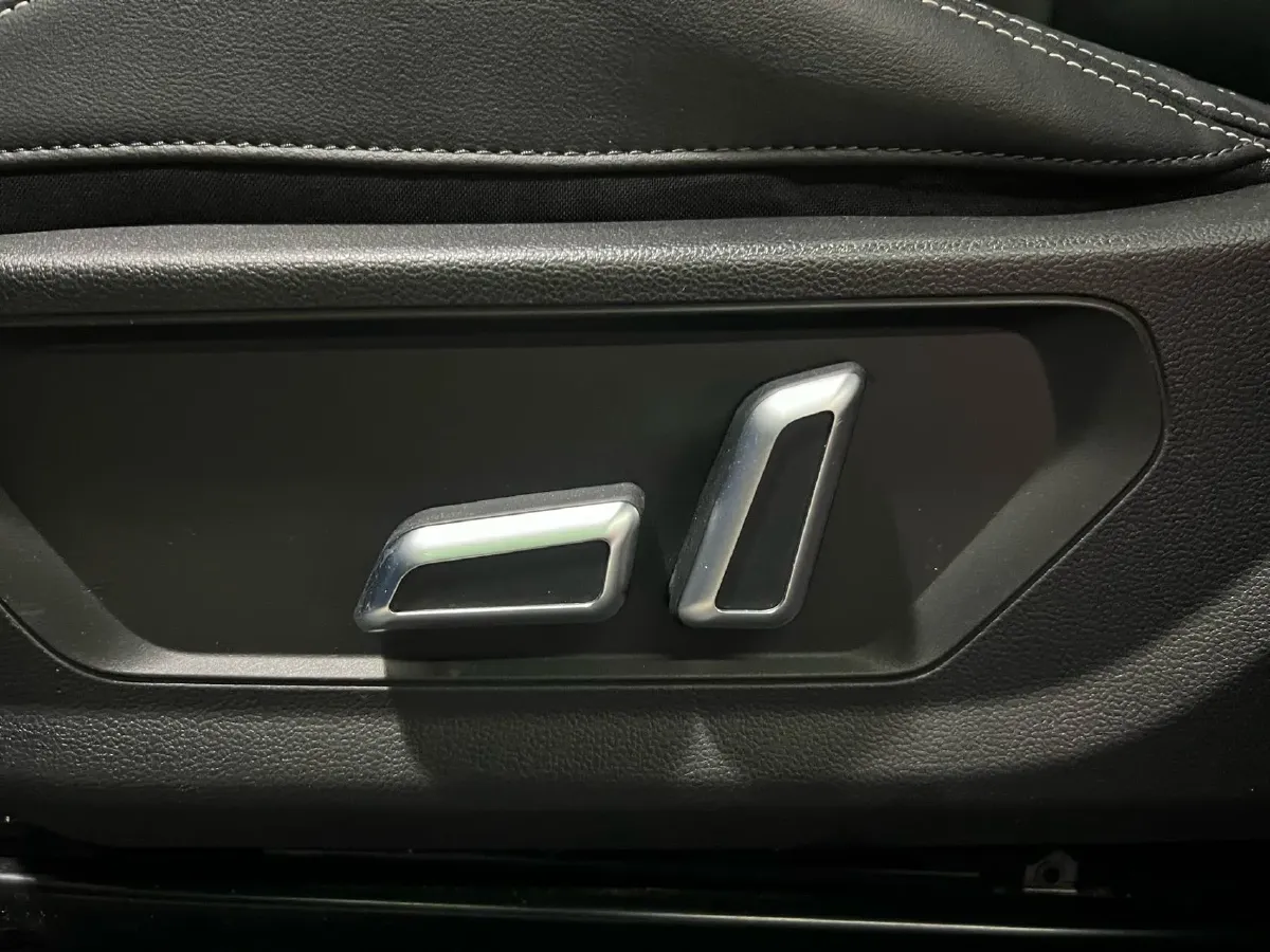 2021 Haval Jolion 1.5T 150HP L4 7DCT,autocango,china used car exporter,china ev exporter,chinese used car exporter,chinese used ev exporter