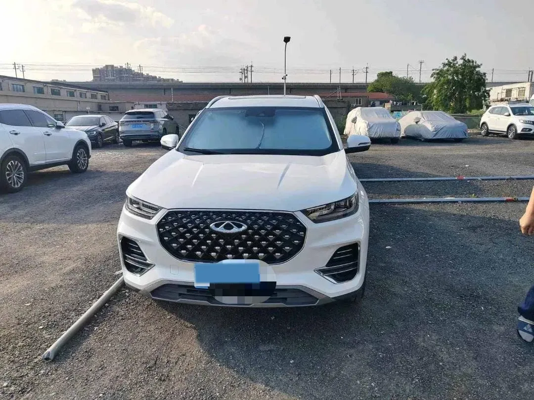 2021 Chery Tiggo 8 Plus 1.6T 197HP L4 7DCT,autocango,china used car exporter,china ev exporter,chinese used car exporter,chinese used ev exporter