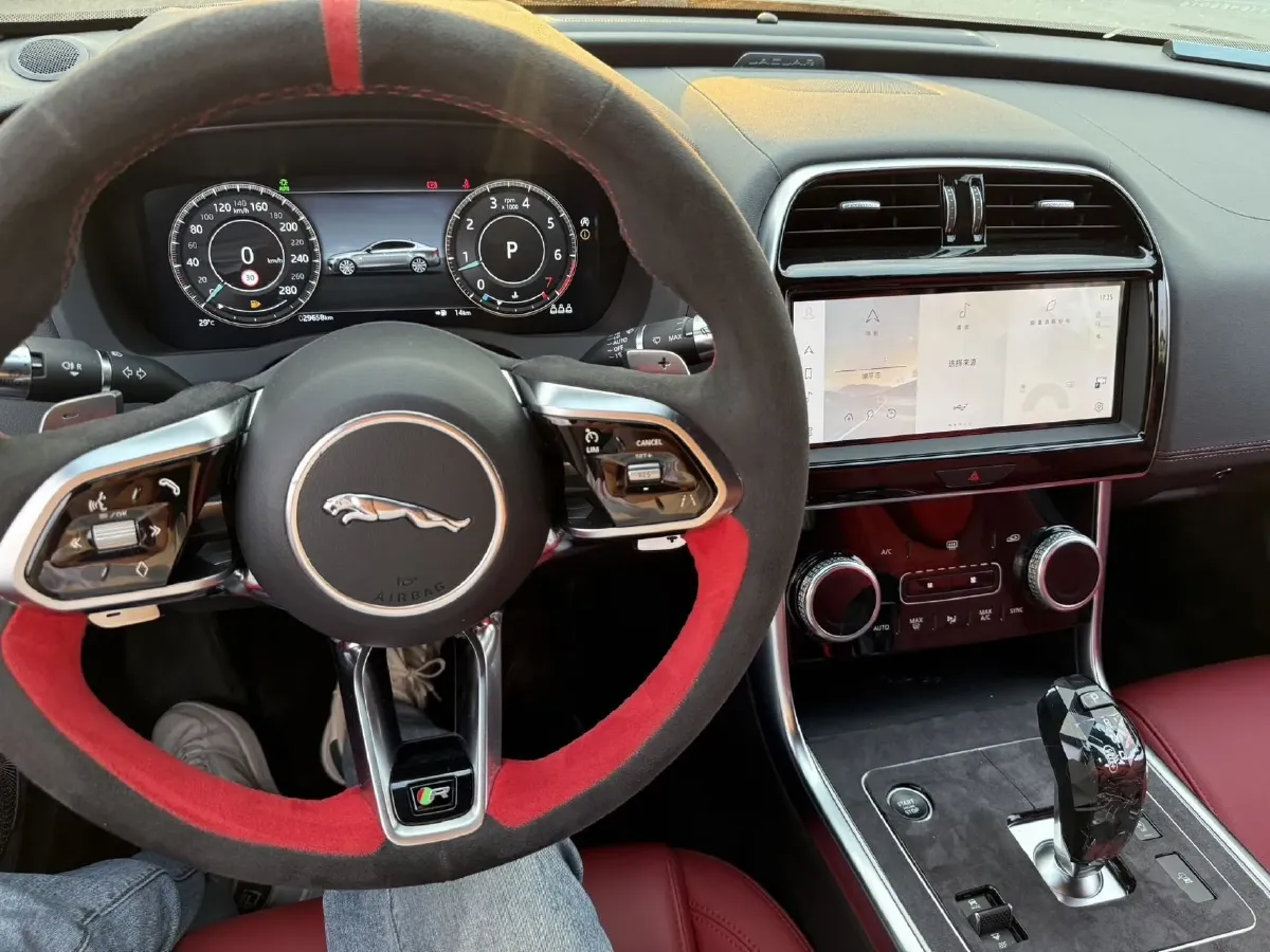 2021 Jaguar XEL 2.0T 250HP L4 8AT,autocango,china used car exporter,china ev exporter,chinese used car exporter,chinese used ev exporter