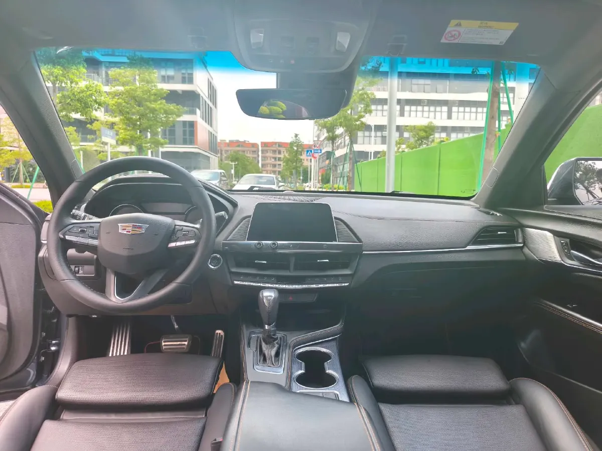 2020 Cadillac CT4 2.0T 237HP L4 8AT,autocango,china used car exporter,china ev exporter,chinese used car exporter,chinese used ev exporter