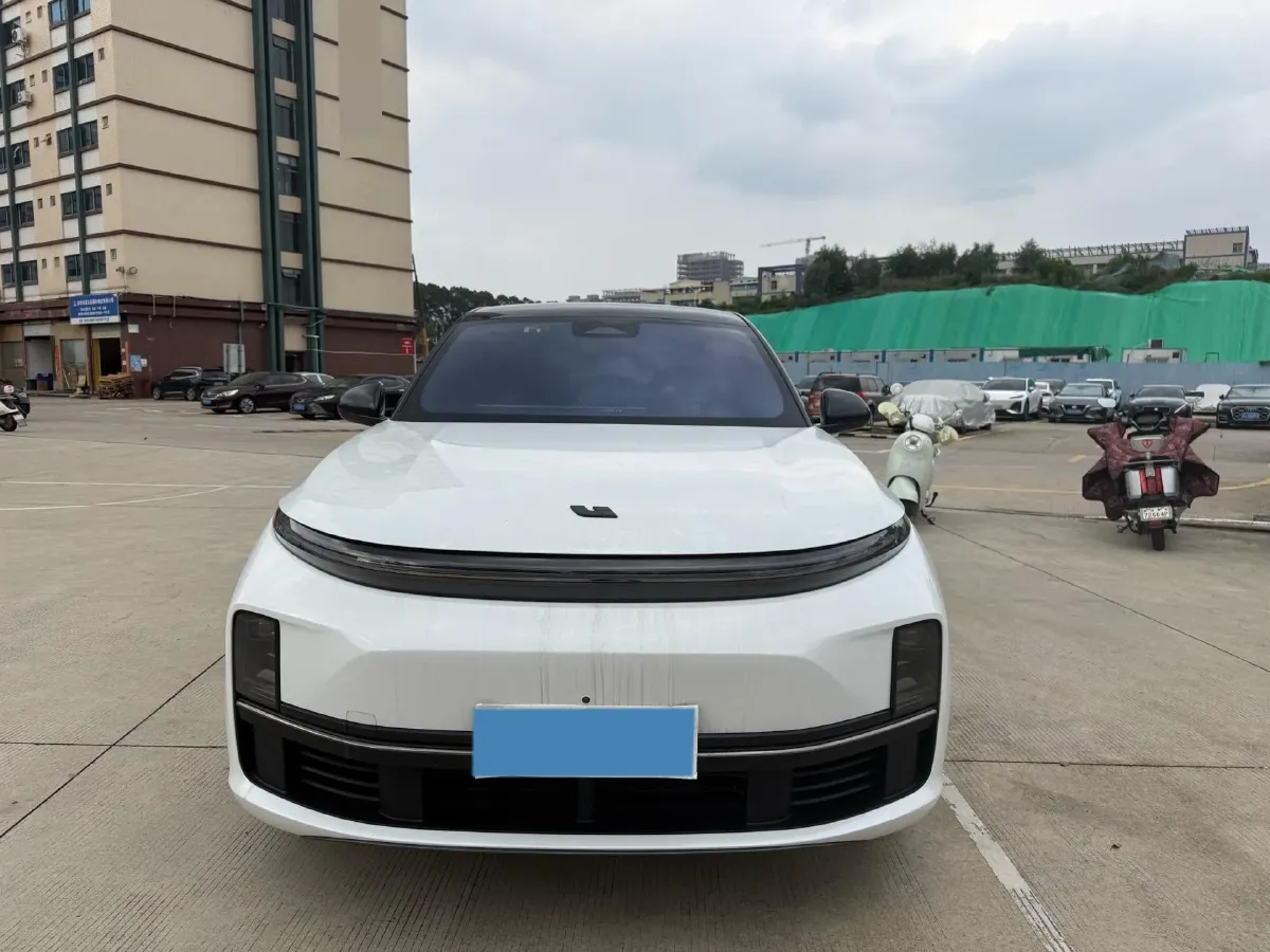 2023 Li L7 Range Extended 154HP REEV 40.9KWH,autocango,china used car exporter,china ev exporter,chinese used car exporter,chinese used ev exporter