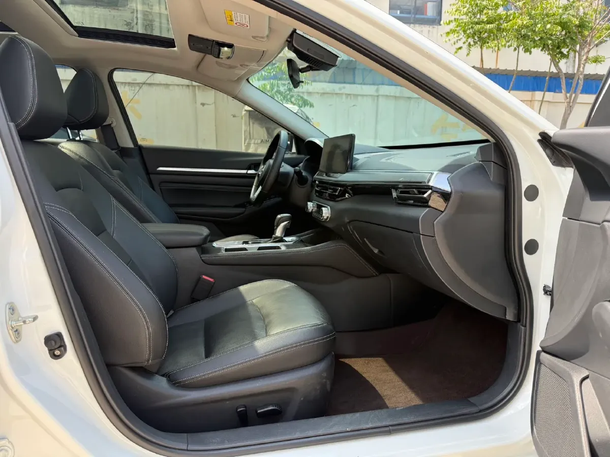 2022 Nissan Teana 2.0L 156HP L4 CVT,autocango,china used car exporter,china ev exporter,chinese used car exporter,chinese used ev exporter