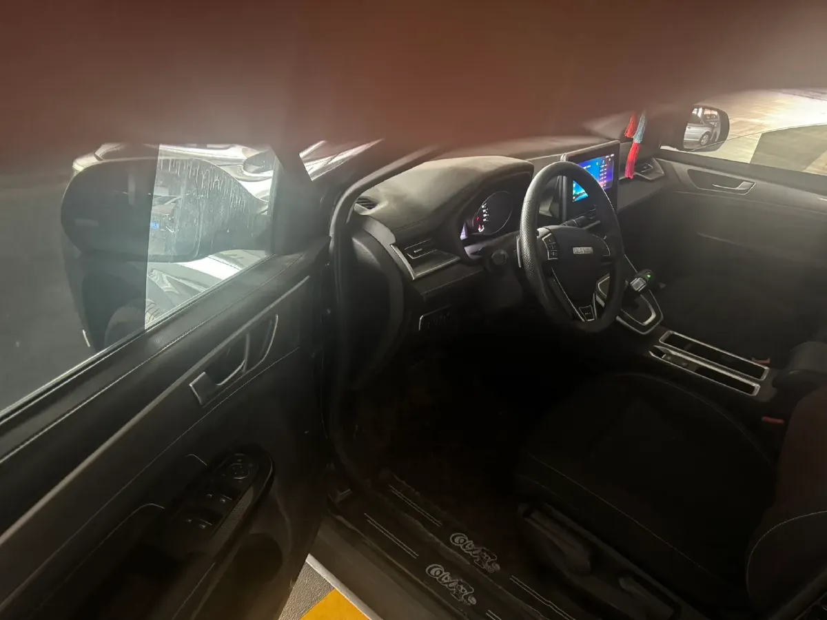 2023 Haval M6 1.5T 150HP L4 7DCT,autocango,china used car exporter,china ev exporter,chinese used car exporter,chinese used ev exporter