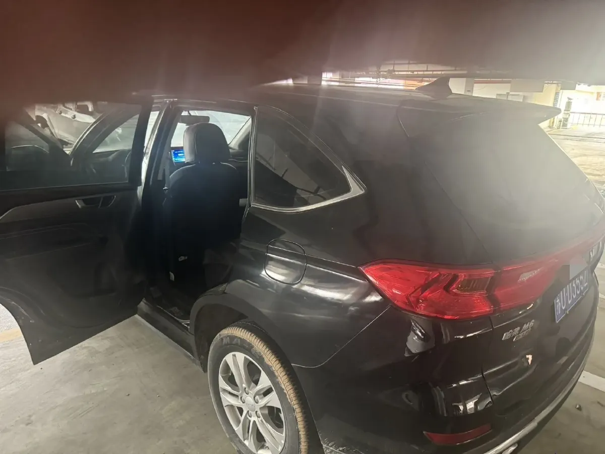 2023 Haval M6 1.5T 150HP L4 7DCT,autocango,china used car exporter,china ev exporter,chinese used car exporter,chinese used ev exporter