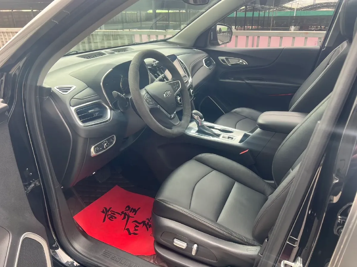 2019 Chevrolet Equinox 1.5T 180HP L4 6AT,autocango,china used car exporter,china ev exporter,chinese used car exporter,chinese used ev exporter