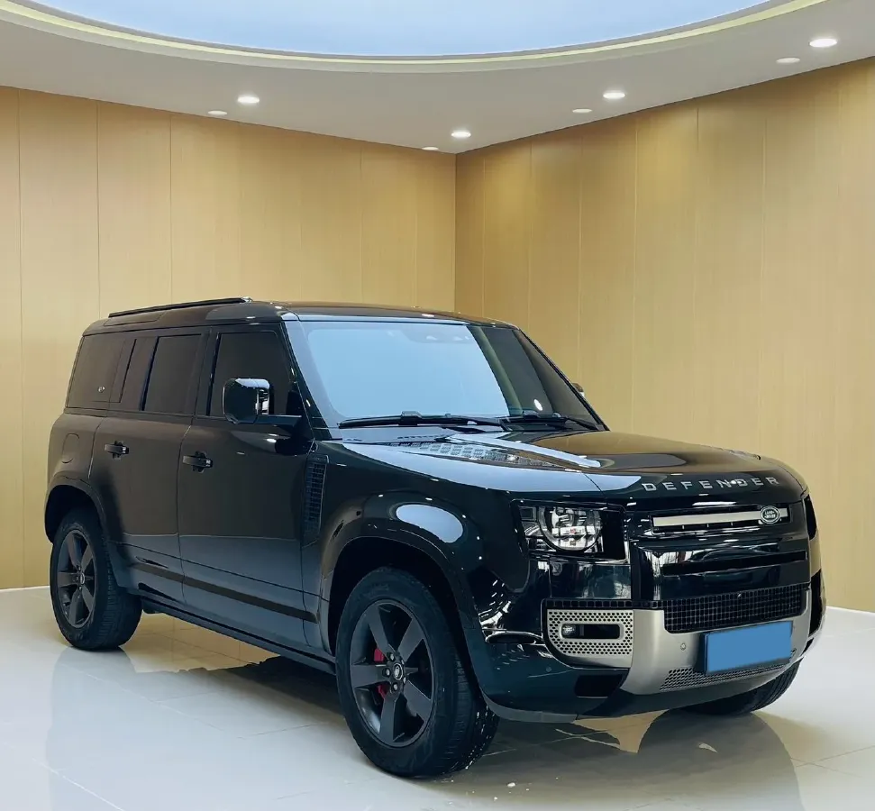 2024 Land Rover Defender 3.0T 400HP L6 8AT,autocango,china used car exporter,china ev exporter,chinese used car exporter,chinese used ev exporter