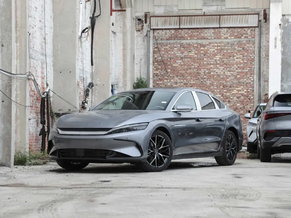 2025 BYD Han 1.5T 156HP L4 E-CVT PHEV,autocango,china used car exporter,china ev exporter,chinese used car exporter,chinese used ev exporter