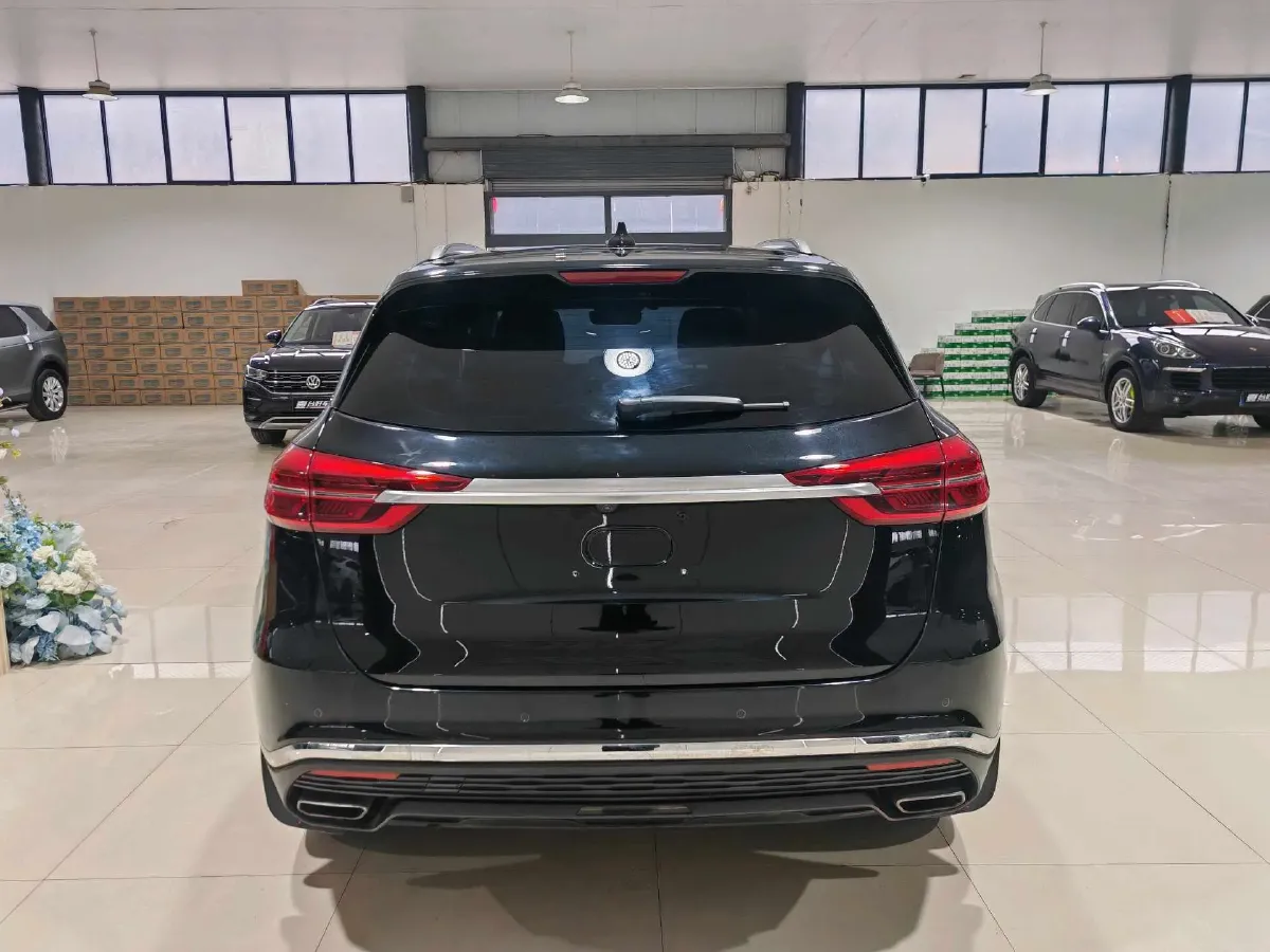2022 HongQi HS5 2.0T 224HP L4 6AT,autocango,china used car exporter,china ev exporter,chinese used car exporter,chinese used ev exporter