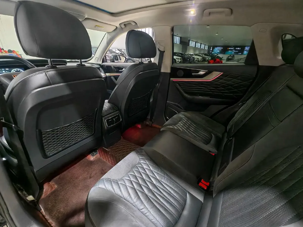 2022 HongQi HS5 2.0T 224HP L4 6AT,autocango,china used car exporter,china ev exporter,chinese used car exporter,chinese used ev exporter