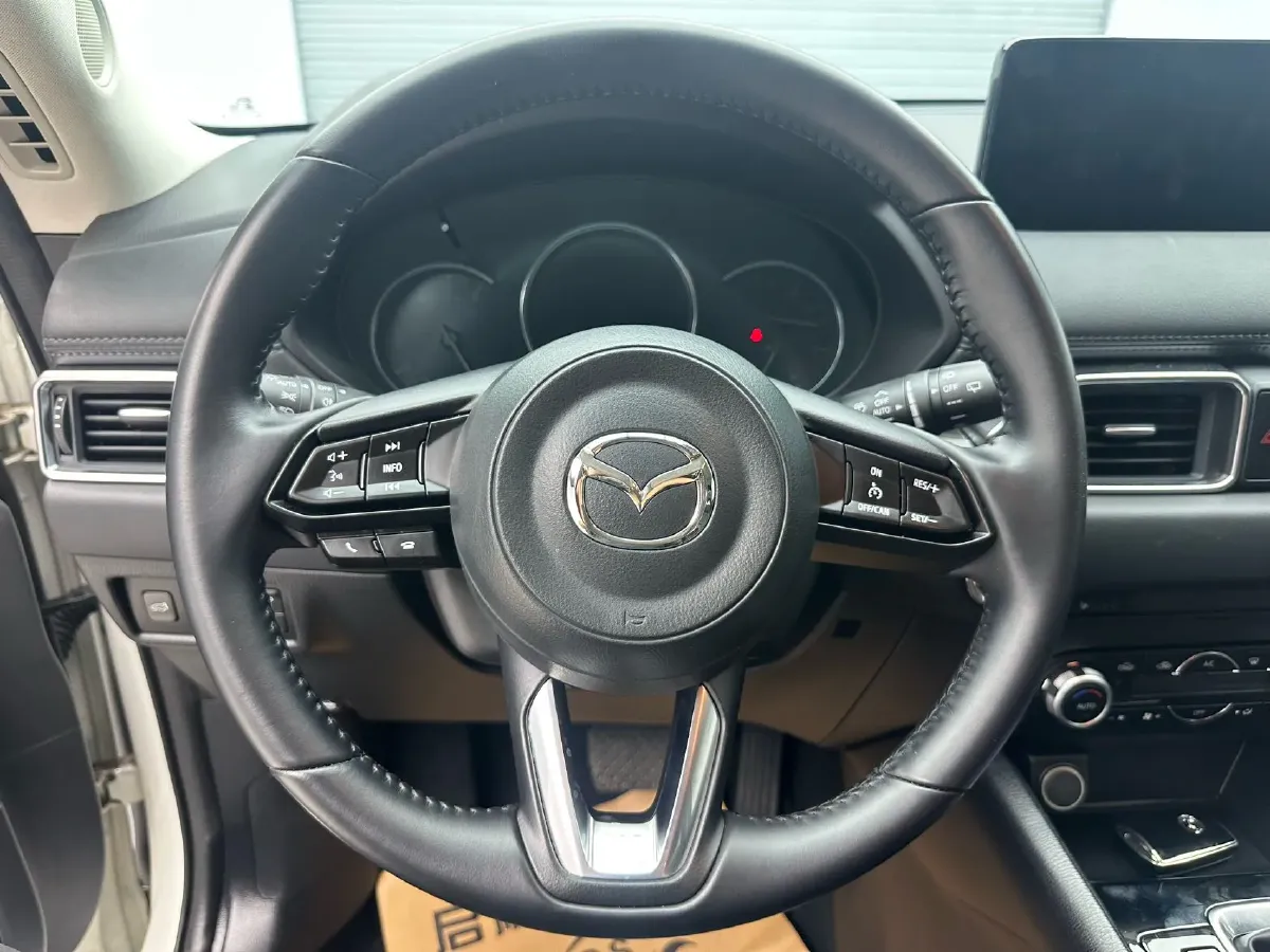 2022 MAXUS XinTu V90 2.0T 150HP L4 6AT,autocango,china used car exporter,china ev exporter,chinese used car exporter,chinese used ev exporter