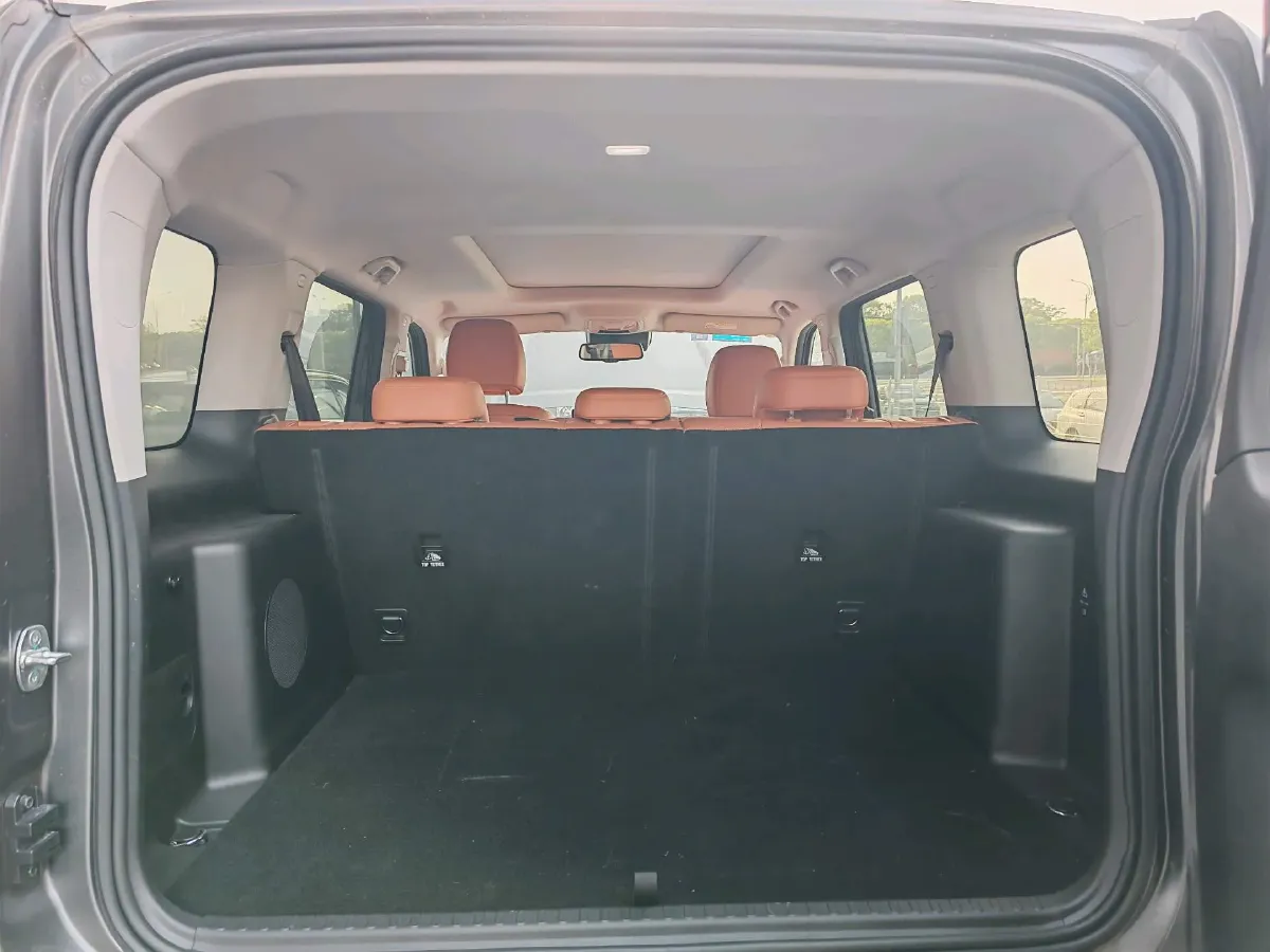 2024 Haval H9 2.0T 224HP L4 8AT,autocango,china used car exporter,china ev exporter,chinese used car exporter,chinese used ev exporter